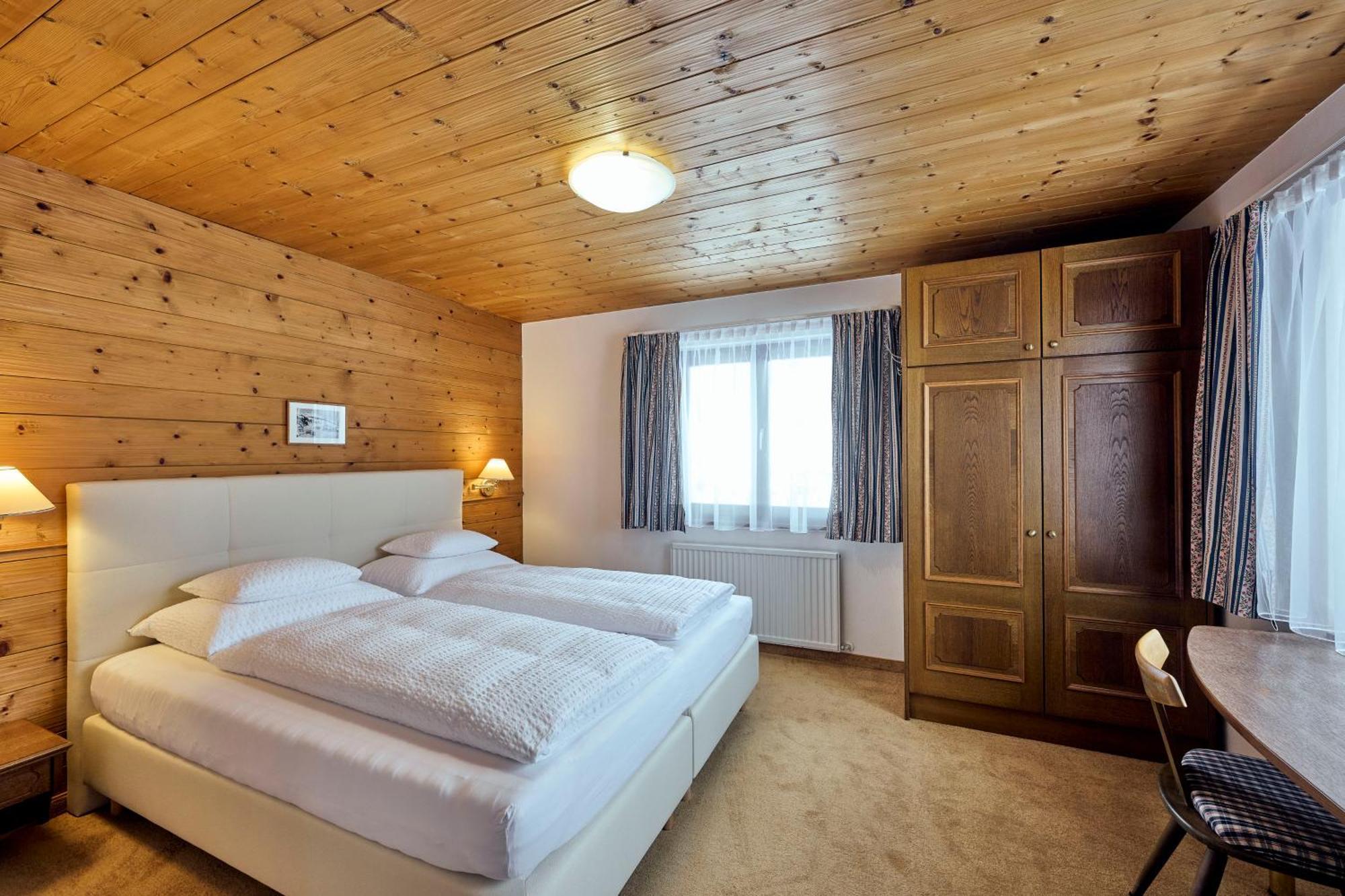 Appartementhaus Holiday เลคอัมอาร์ลแบร์ก ภายนอก รูปภาพ