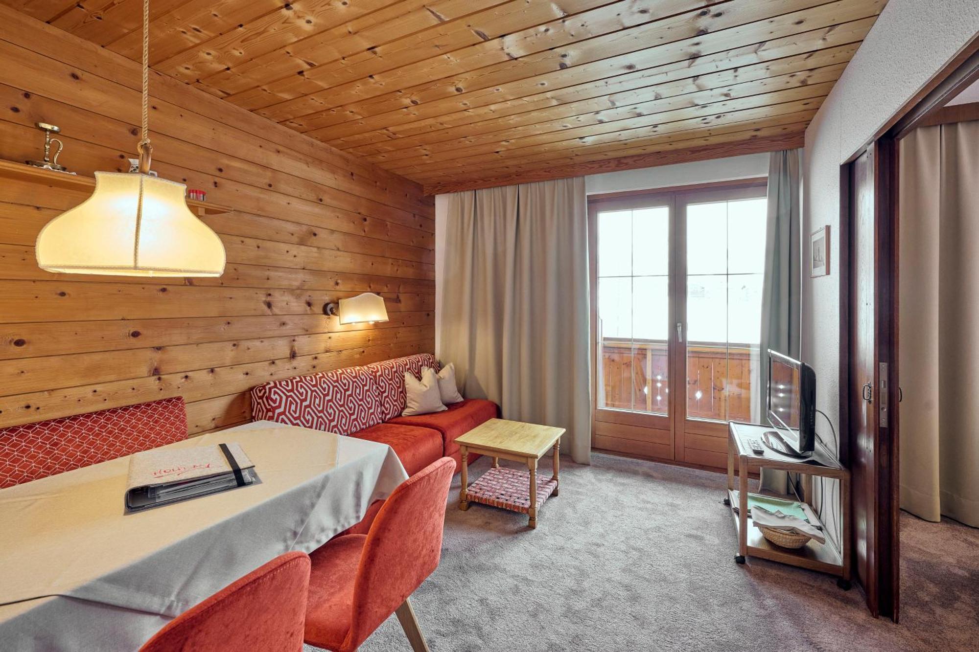 Appartementhaus Holiday เลคอัมอาร์ลแบร์ก ภายนอก รูปภาพ