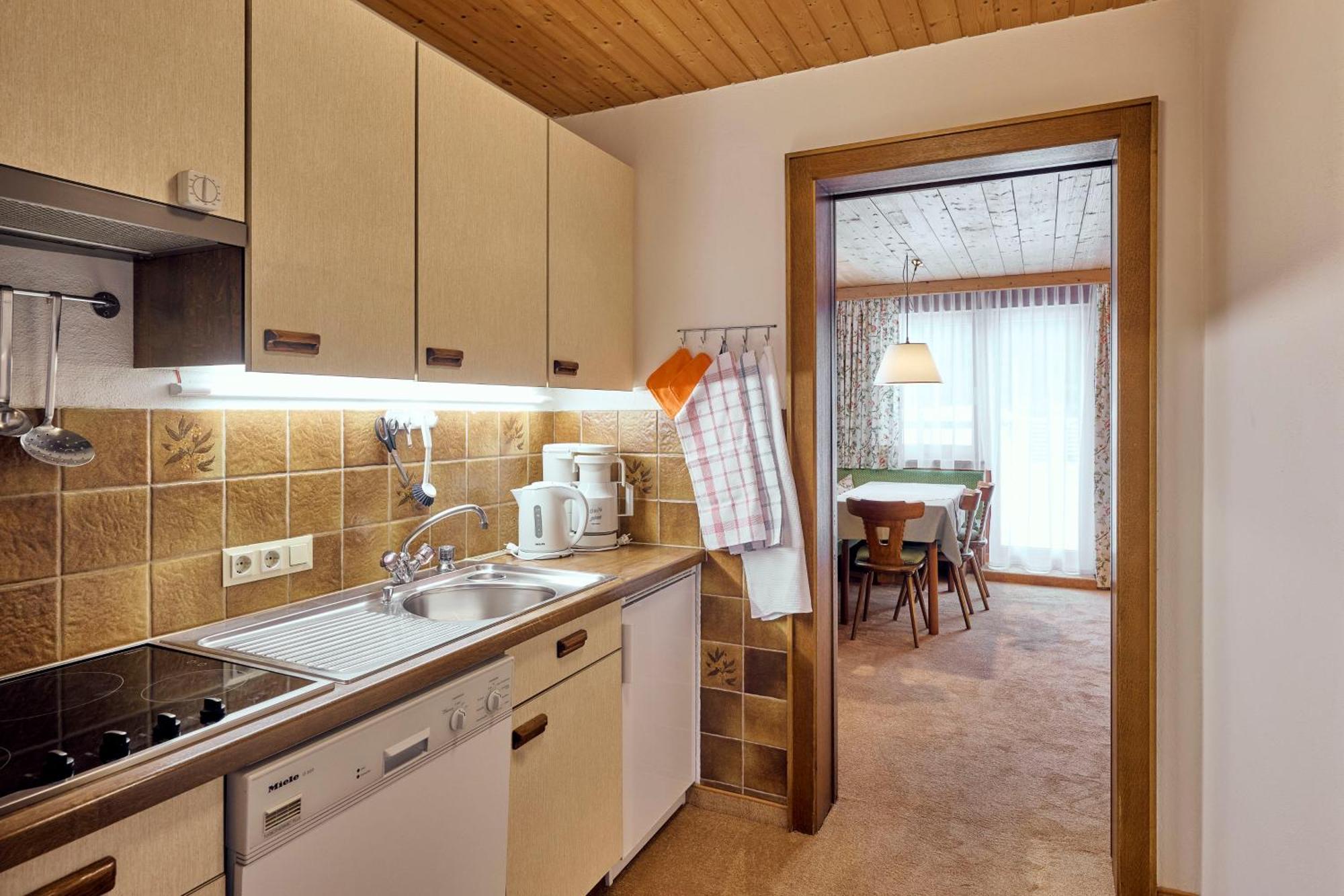 Appartementhaus Holiday เลคอัมอาร์ลแบร์ก ภายนอก รูปภาพ