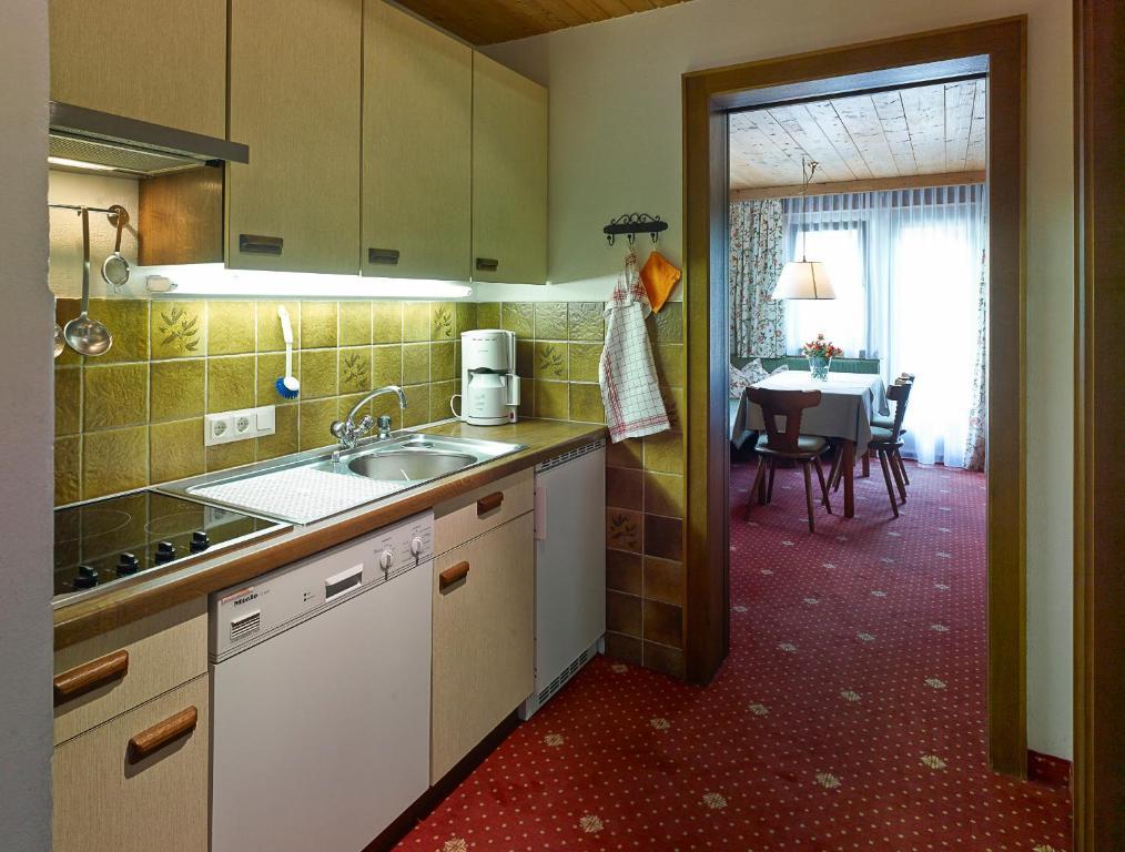 Appartementhaus Holiday เลคอัมอาร์ลแบร์ก ภายนอก รูปภาพ